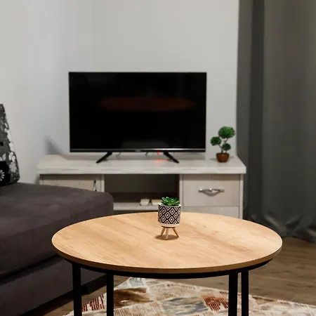 Paro's Daily דירה