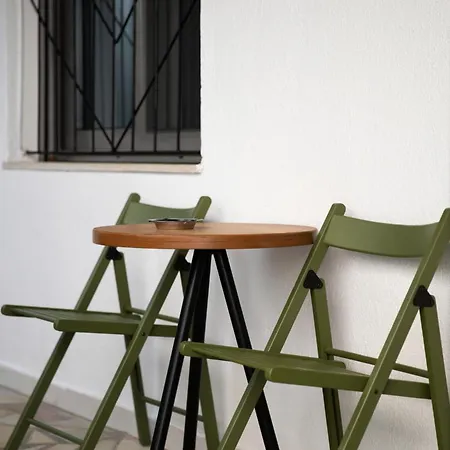 Paro's Daily * Gjirokastër